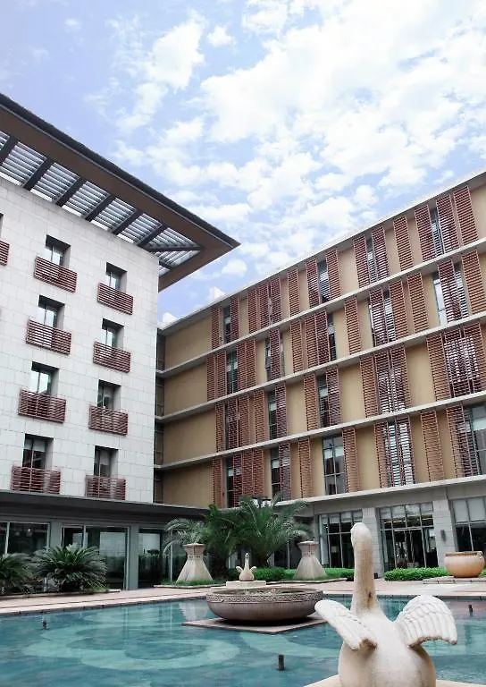 Genway International Hotel Σουτσόου 4*,